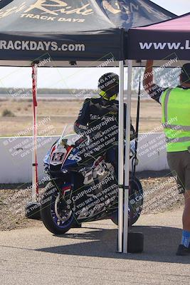 media/Nov-03-2025-Lets Ride (Mon) [[4d74c1c4d3]]/A Group/Grid/